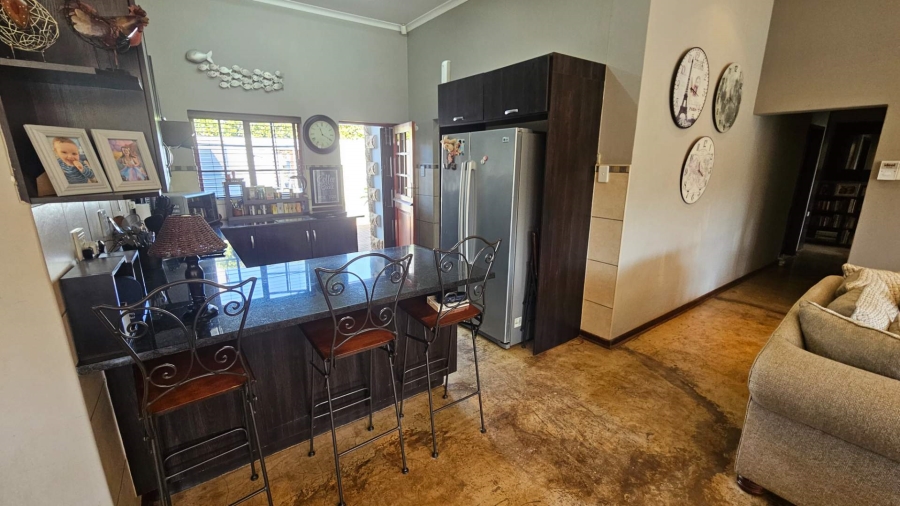 3 Bedroom Property for Sale in Meerhof North West